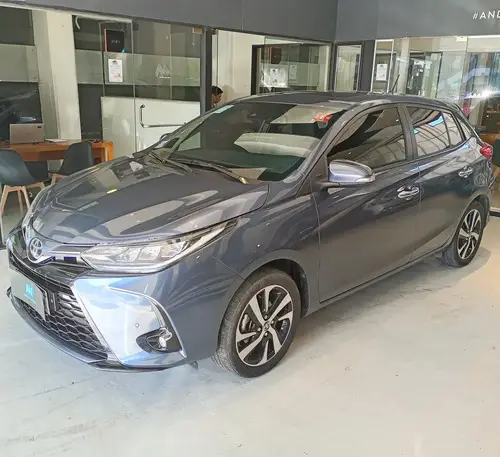 Toyota Yaris S 1.5 CVT 2022