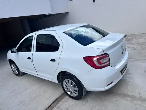 Renault Logan 1.6 16v Life 2025