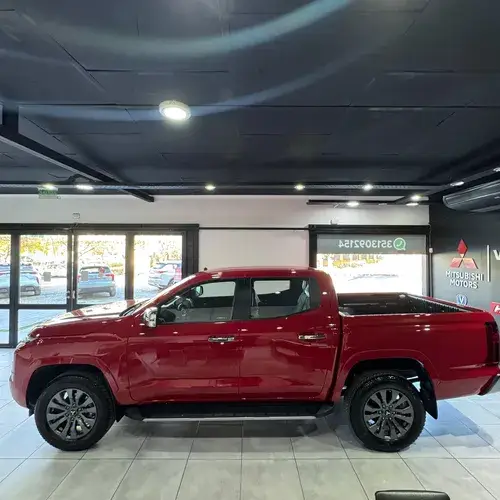 L200 2.4L GLS 6AT 4WD FULL 2026