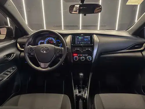 Toyota Yaris XS 1.5 CVT 2025