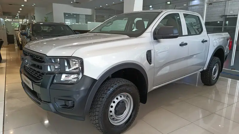 Ford RANGER 2.0 XL DC 4x2 MT 2026
