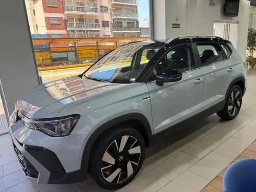 Volkswagen Taos 1.4 250 Tsi Highline Bi Tono Tiptronic 2026