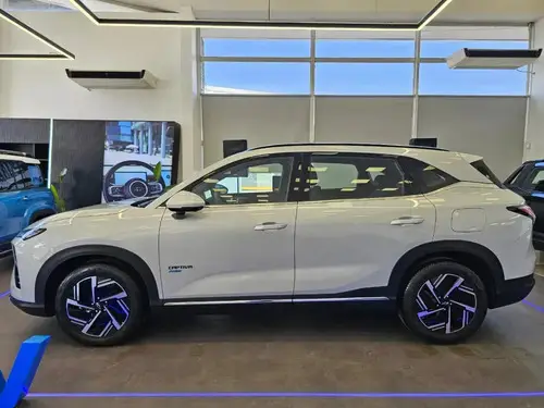 Chevrolet Captiva phev 1.5 Phev Premier 2026