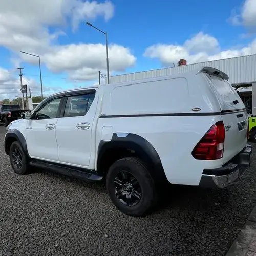 Toyota Hilux Pick-Up 2.4 Cd Sr 150cv 4x2 2021