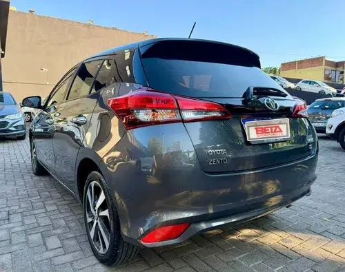 Toyota Yaris 1.5 S CVT 5P L20 2022