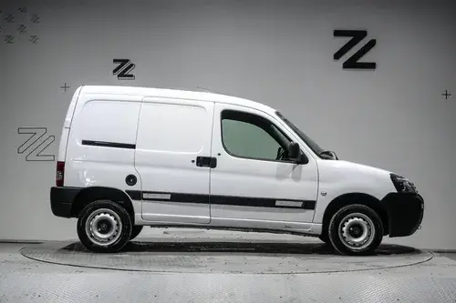 Citroën Berlingo Furgon 1.6 Hdi 92 Bussines 2024