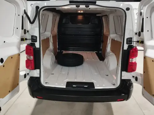 Citroën Jumpy 1.5 HDI 120 L3 L24 2025