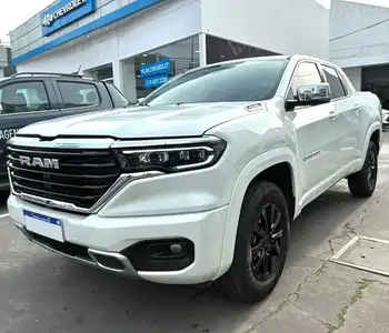 Dodge Ram RAMPAGE BIG HORN 2.2TD AT9 4X4 2025