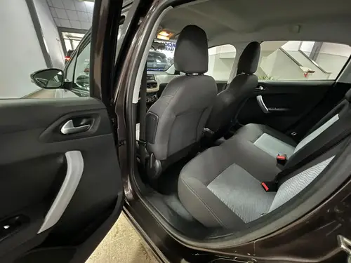 Peugeot 208 1.5 Allure 2015