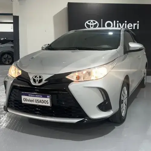 Toyota Yaris 1.5 107cv Xs 2024