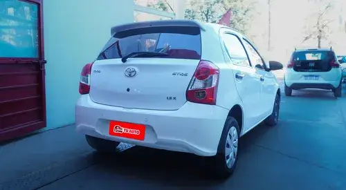 Toyota Etios 1.5 X 6mt My19 2022