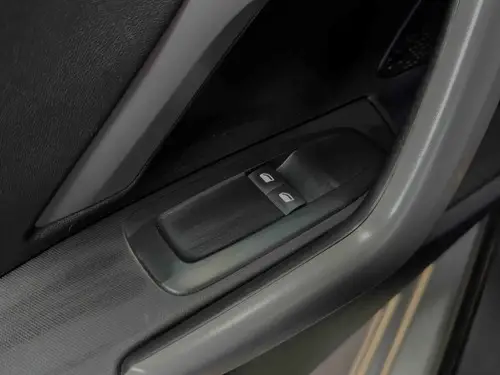 Peugeot 208 1.6 Active 2020