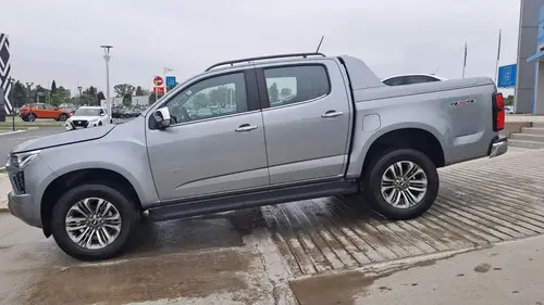 Chevrolet S-10 2.8 High Country Cd Tdci 207Cv 4X4 At 2026