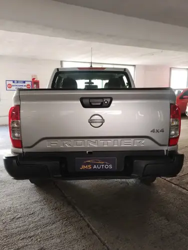 Nissan Frontier 2.3 S Cd 4x4 Mt 2023