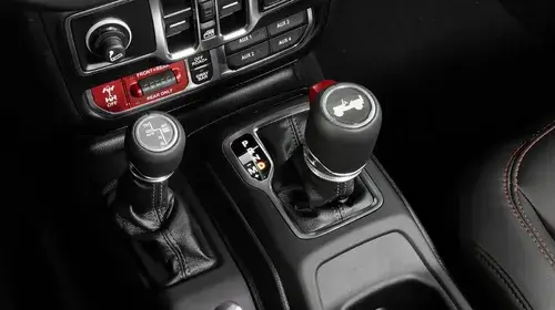 Jeep Wrangler 2.0 T 4X4 UNLIMITED RUBICON 4P AT8 2026