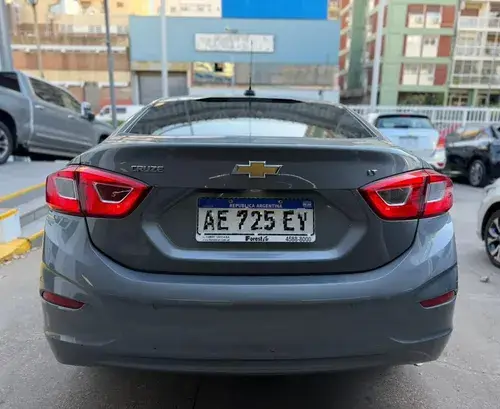 Chevrolet Cruze II 1.4 Sedan Lt 2021