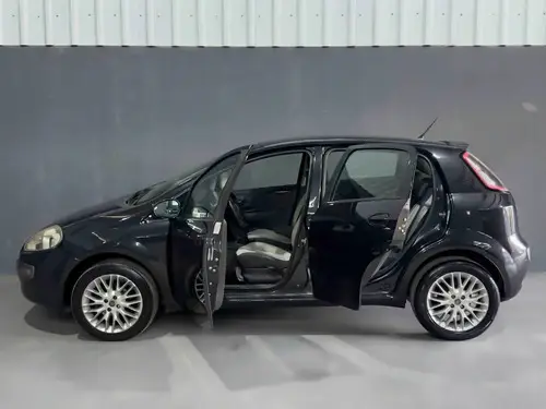 Fiat Punto 1.6 Essence 2013