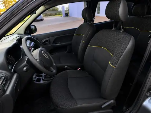 Renault Clio 1.2 Mío Expression Pack I 2013