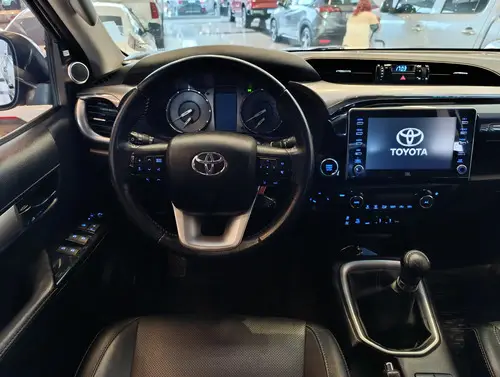 Toyota Hilux Pick-Up 2.8 Cd Srx 204cv 4x4 Mt 2021