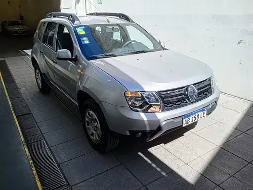 Renault Duster 1.6 Ph2 4x2 Dynamique 2017
