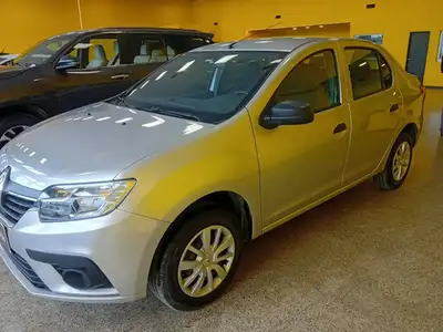 Renault Logan 1.6 16v Life 2025