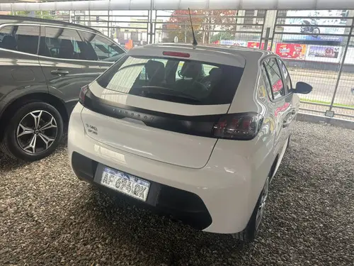 Peugeot 208 1.2 Like 2023