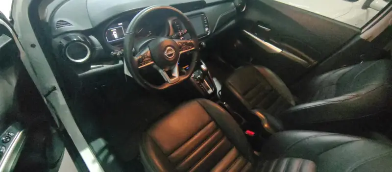 Nissan KICKS 1,6 EXCLUSIVE CVT KICKS 1,6 EXCLUSIVE CVT 2023