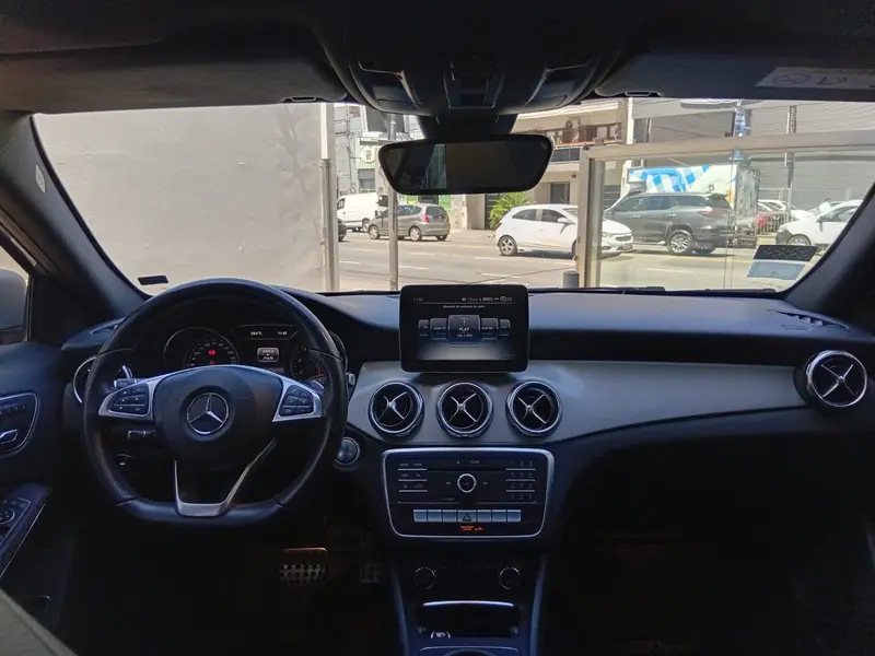 Mercedes-Benz GLA 250 1.6 Gla250 Amg-line 211cv 2019