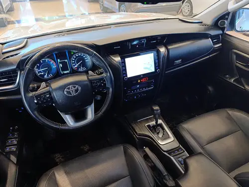 Toyota SW4 2.8 Srx 204Cv 4X4 7As At 2021