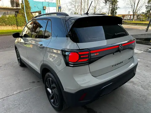 Volkswagen T-Cross 1.0 200 Tsi Highline Bitono Aut 2026
