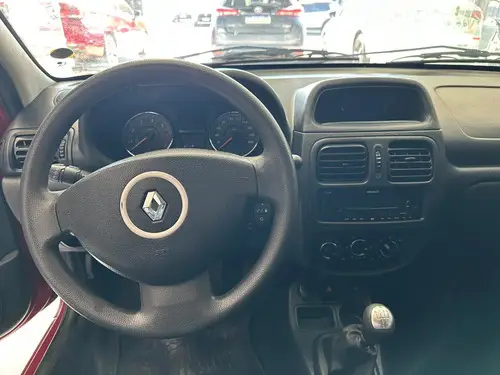 Renault Clio Mío Confort 1.2 2015