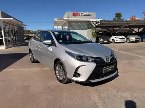 Toyota Yaris 1.5 4p Xls 2022