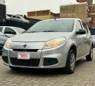 Renault Sandero 1.6 8V PACK L11 2011