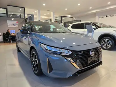 Nissan SENTRA SR 2.0 CVT 2026