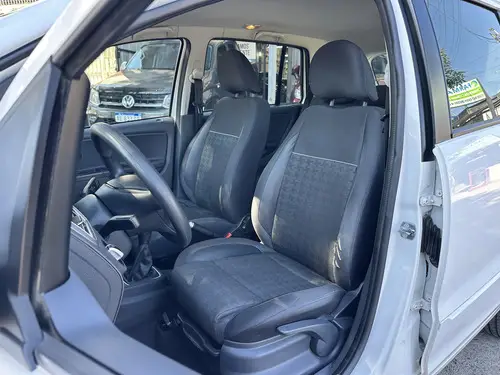 Volkswagen Suran 1.6 Comfortline 101cv 2015