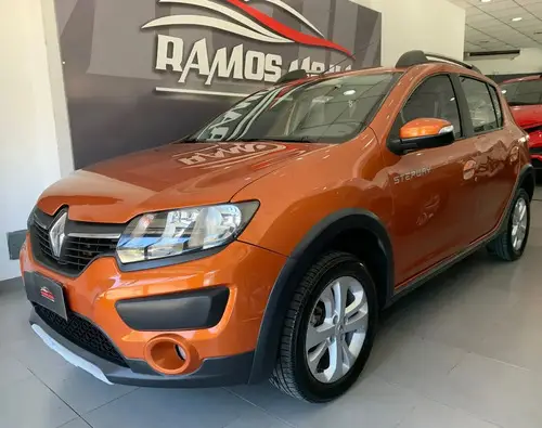 Renault Sandero Stepway 1.6 Privilege 105cv 2016