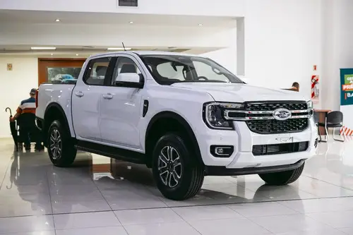 Ford Ranger 2.0 Cd 4X2 Xlt At 210Cv 2026
