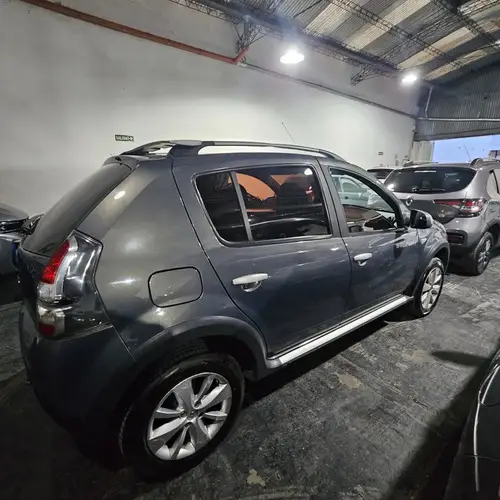 Renault Sandero Stepway 1.6 Dynamique 105cv 2012