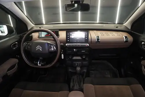 Citroën C4 Cactus 1.2 PURE TECH SHINE AT6 2018