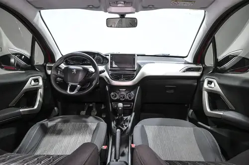 Peugeot 2008 1.6 Allure 2020