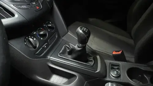 Ford Focus III 1.6 S 2014
