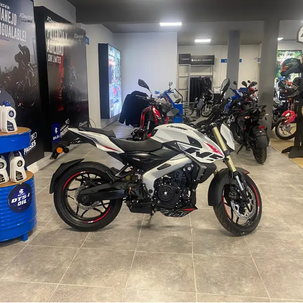 Bajaj Rouser Ns400 Naked 2026