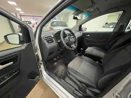 Volkswagen Fox 1.6 Comfortline Pack 5 p 2012