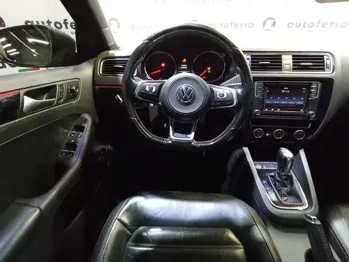Volkswagen Vento 2.0 T SI GLI NAV L16 2017