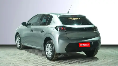 Peugeot 208 1.6 Like Pack 2022
