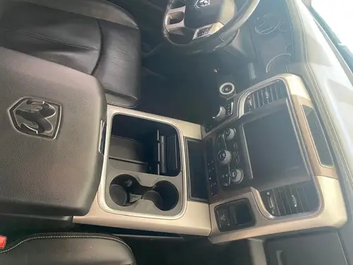 RAM 1500 5.7 Laramie Atx V8 2023