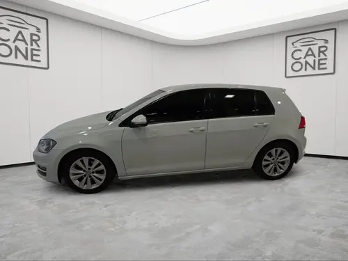 Volkswagen Golf 1.4 VII TSI BLUEMOTION TECH COMFORTLINE L15 2017