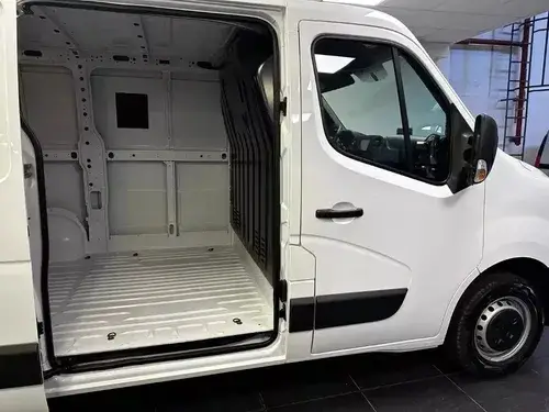 Renault Master 2.3 L2H2 (10,8M3) 2026
