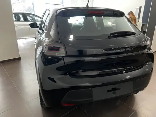 Peugeot 208 1.6 Allure At 2026