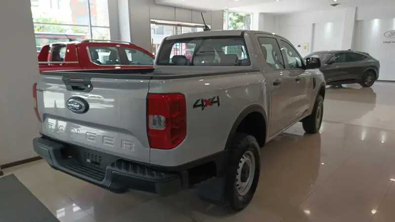 Ford RANGER 2.0 XL DC 4x2 MT 2026